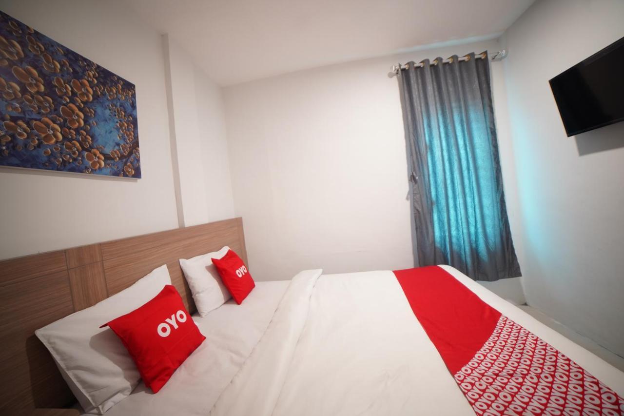 Oyo 90830 Multatuli Guest House Μεντάν Εξωτερικό φωτογραφία